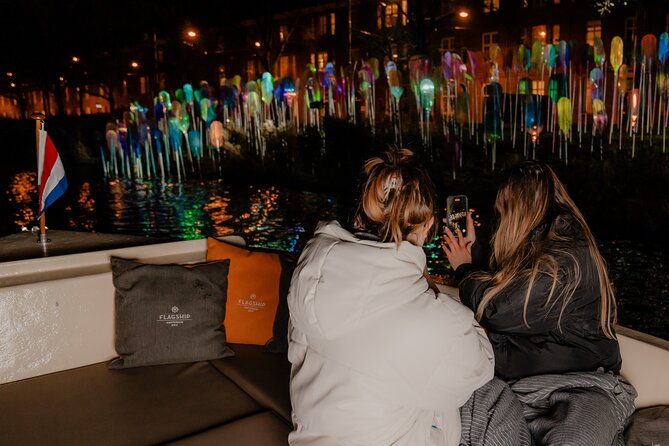 Amsterdam Light Festival: Canal Cruise + Bite & Unlimited Drinks - Price and Value: Why $26.42 Can Be a Good Deal