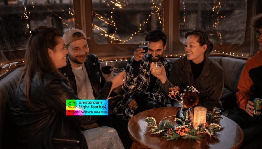 Amsterdam: Light Festival Cruise With Drinks & Snacks - Why this Light Festival cruise is good value