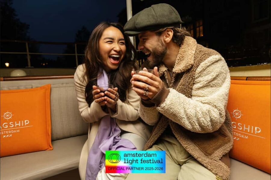 Amsterdam: Light Festival Heated Cruise with Drinks Option - Photo Tips for Winter Canals (Without Freezing)