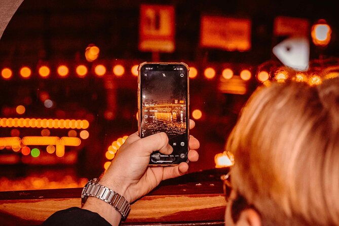 Amsterdam: Light Festival Shared Boat with unlimited drinks - Why this Light Festival boat format feels right