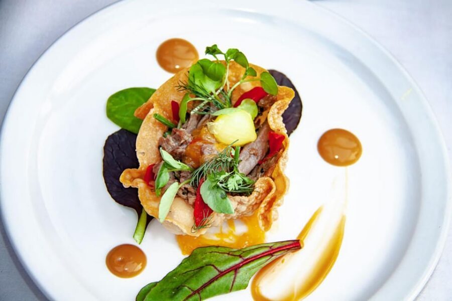 Amsterdam: Luxury Saloon Boat Cruise with 3-Course Dinner - The aperitif welcome: how this starts feeling like a special night