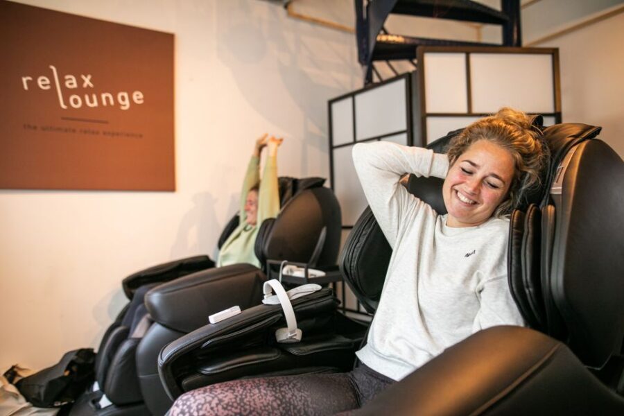 Amsterdam: Massage Session - Where You Go: Near Rijksmuseum and Leidseplein (Easy to Time)