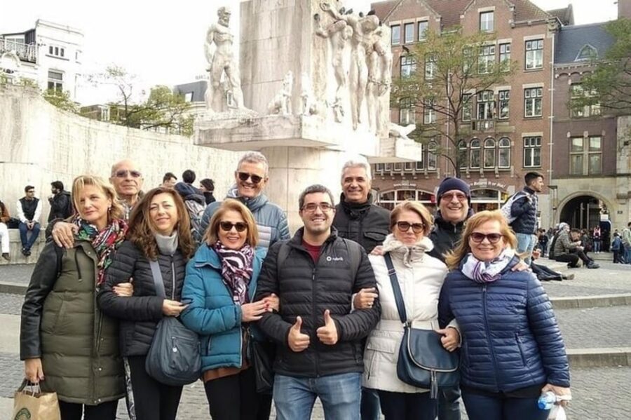 Amsterdam: Must-See Attractions Guided Walking Tour - Guide quality and customization: how this tour stays flexible