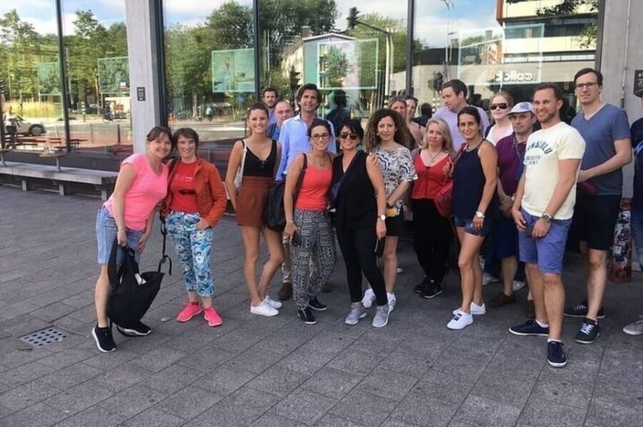 Amsterdam: Must-See Attractions Guided Walking Tour - UNESCO canal views and 17th-century gabled houses: what to notice on foot