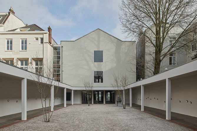 Amsterdam National Holocaust Museum and Memorial Entry Ticket - The audio guide makes it manageable (with one practical caveat)