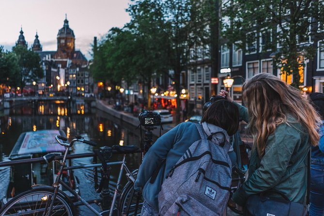 Amsterdam Night Photography Workshop with a Professional - Small stories, quieter spots, and a more personal way to see Amsterdam