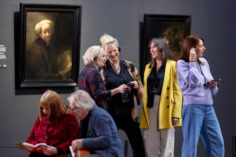 Amsterdam: Official Audio Guide for Rijksmuseum Visit - Finding Milkmaid and more: using the interactive floor plan
