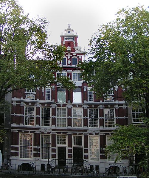 Amsterdam Old City Private Walking Tour - Old Jewish District to Nieuwmarkt to Chinatown