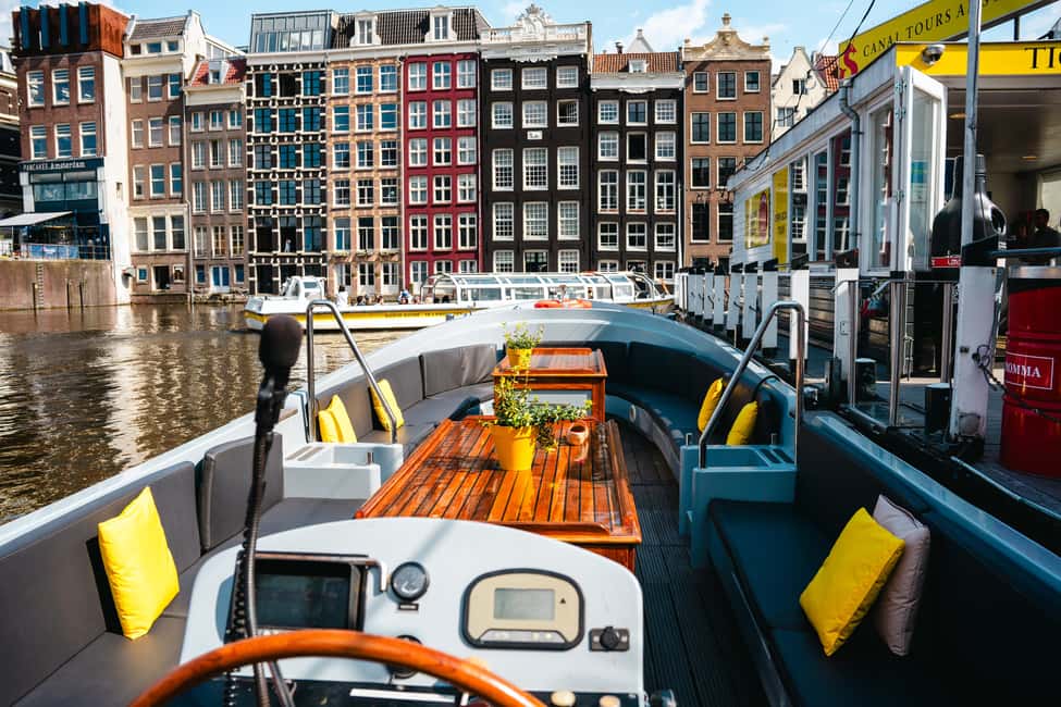 Amsterdam: Open Boat Tour of Canals with Expert Local Guide - Should you book the Amsterdam open-boat canal tour?