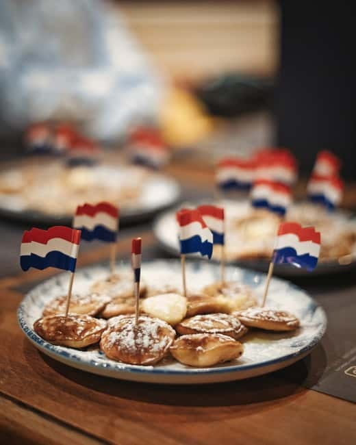 Amsterdam: Poffertjes at Dutch Pancake Masters - A Short Stop for Poffertjes on the Damrak