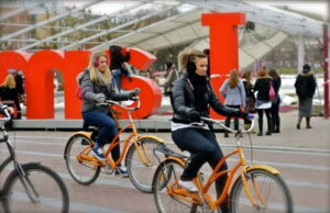 Amsterdam: Private Bike Tour - Private Group Comfort: Hotel Pickup and a Guide Who Can Read the Room