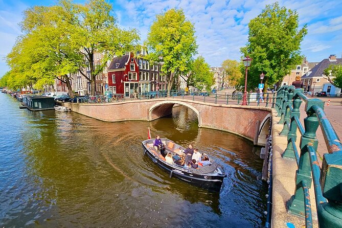 Amsterdam Private Canal Cruise – 90 Minutes through the Old City - Should you book this Amsterdam private canal cruise?