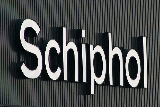 Amsterdam Private Departure Transfer to AMS Schiphol Airport - Price of $83.26 per person: what you’re really paying for