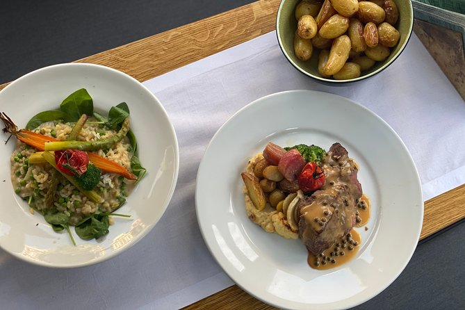 Amsterdam Private Dinner Cruise incl Drinks & 2-course Dinner 2hr - Two-course dinner on board: ordering style and the menu you might get