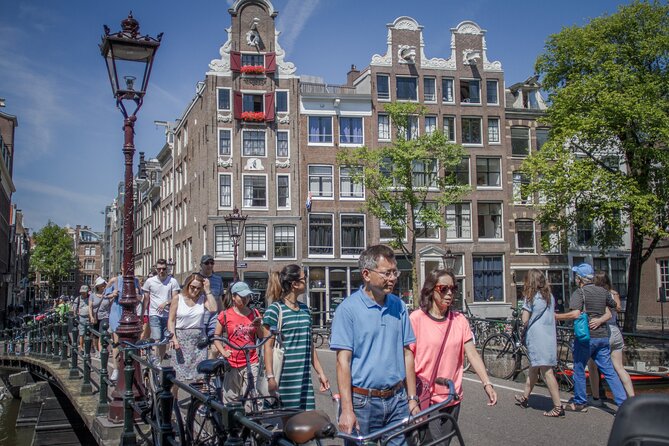 Amsterdam Private Historical Walking Tour - Starting at Dam Square: the fast track into the city’s layout