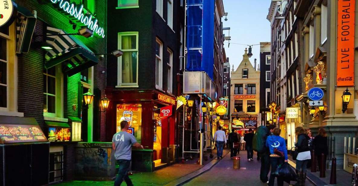 Amsterdam: Private Red Light District and Food Tour - Dam Square and Oude Kerk: The Old City Mood Before the District