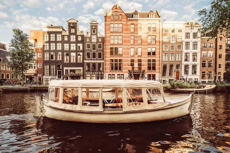 Amsterdam: Private Romantic Canal Cruise w. Prosecco/Snacks - Skinny Bridge, Monet’s Bridge of Love, and the Seven Bridges of Love