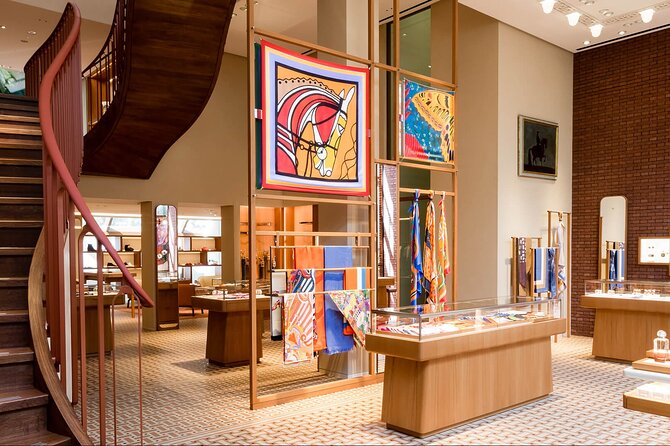 Amsterdam Private Shopping Experience - Starting at Rokin and why hotel pickup changes everything