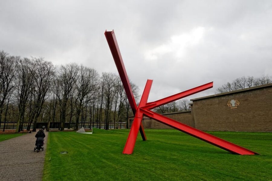 Amsterdam: Private tour to Kröller-Müller Museum - Practical Comfort Notes Before You Go