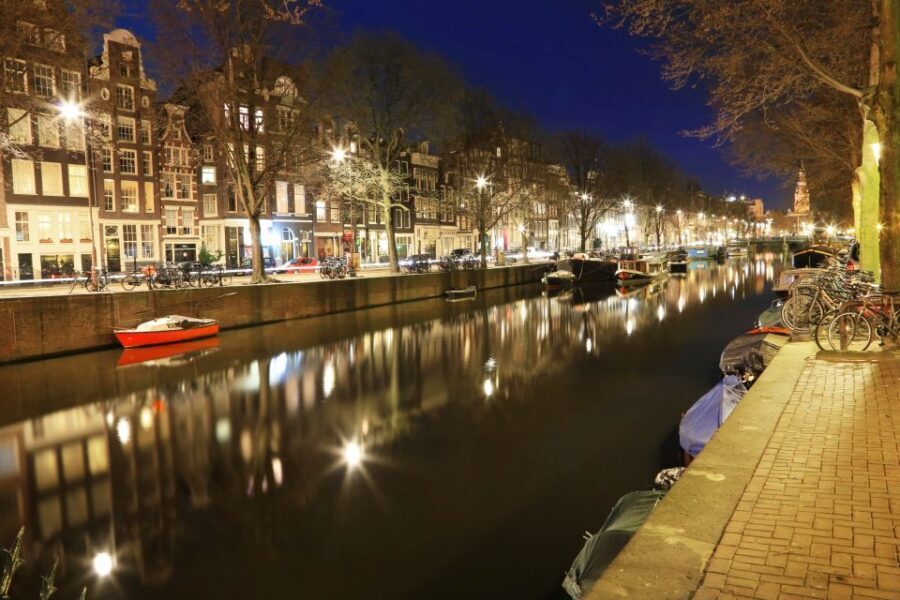Amsterdam Private Welcome Tour with a Local Guide - Guides You Can Actually Click With (Julia, Lawrence, Antonis, Eduardo)