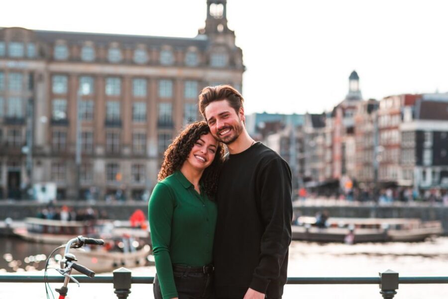 Amsterdam: Professional photoshoot at Centraal Station - Key Things To Know Before You Go