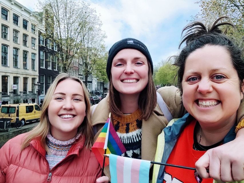 Amsterdam: Queer City Walking Tour With Local Guide - Homomonument and Belle: monuments, names, and the politics of memory