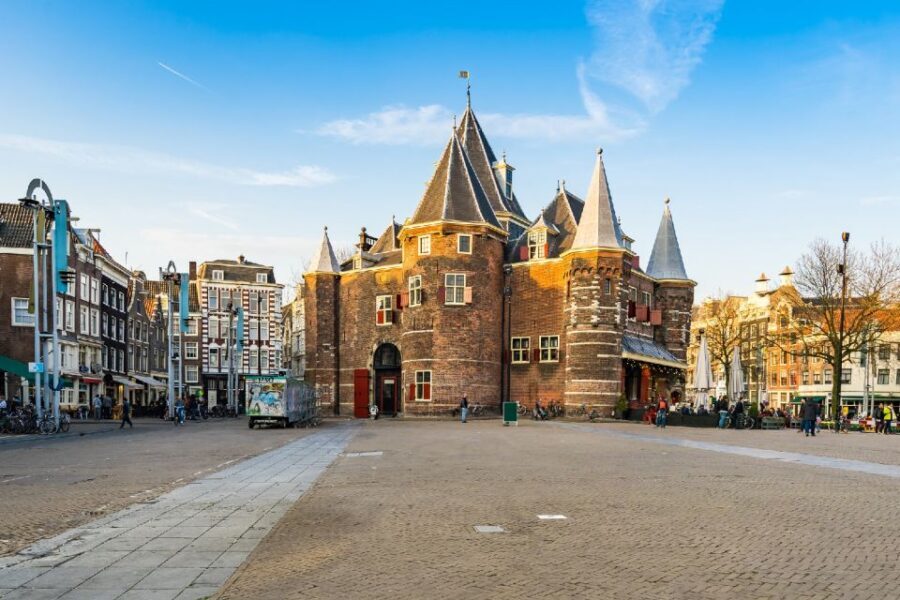 Amsterdam: Red Light District 1-hour Smartphone Audio Tour - Belle and sex workers’ rights: what the tour is really pointing at
