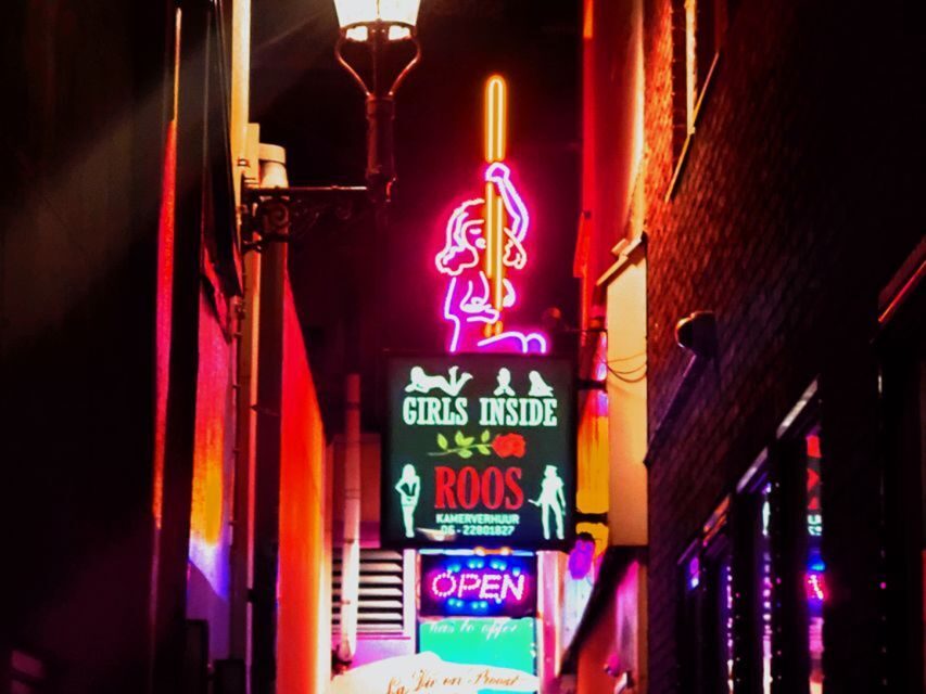 Amsterdam: Red Light District and Coffeeshop Culture Tour - Why Walk This Part of Amsterdam With a Local Guide?