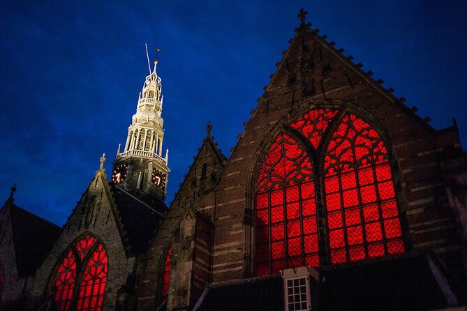 Amsterdam: Red Light District & City Tour (Private tour) - Amsterdam Centraal: postcard views plus a reality check