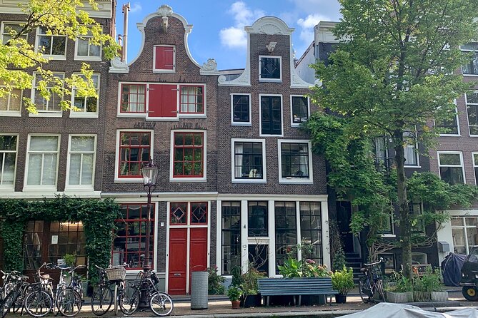 Amsterdam: Red Light District & City Tour (Private tour) - Beurs van Berlage: trade power that helps explain the city’s confidence