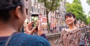 Amsterdam: Red Light Tour Exclusive + Peep Show - Starting at Dam Square: where the story begins