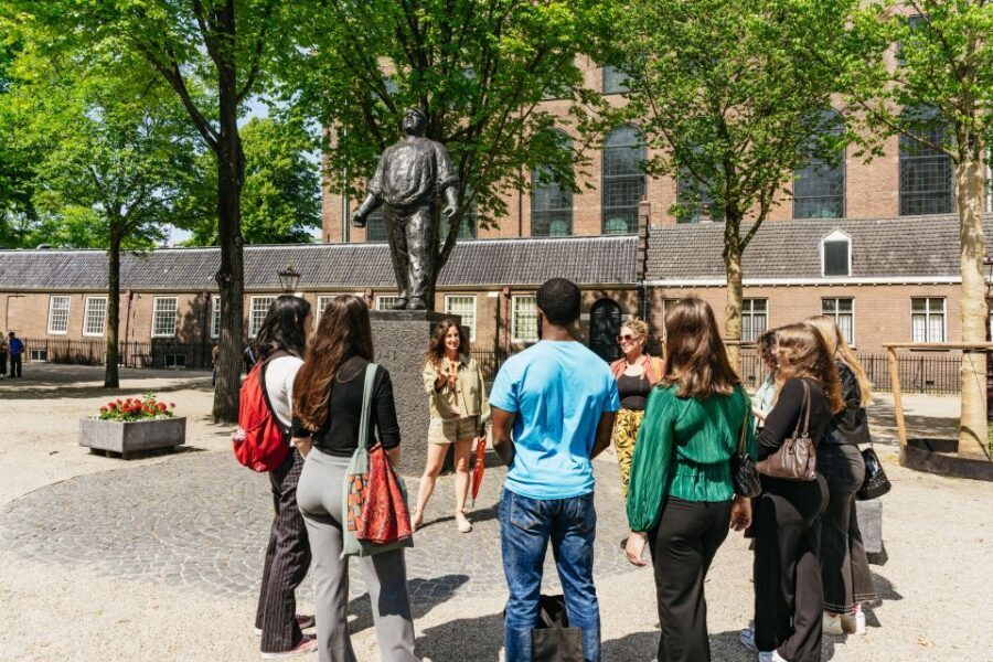 Amsterdam: Walking Tour, Jewish Museum & Synagogue Tickets - Portuguese Synagogue, Holocaust Memorials, and the museum pair