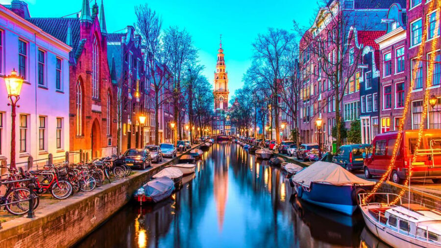 Amsterdam Walking Tour with a Local - Insider navigation tips that make the rest of your trip smoother
