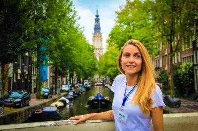 Amsterdam: Walking Tour with Dutch Pancake Lunch - Price and what $49 buys you (and why it’s fair)