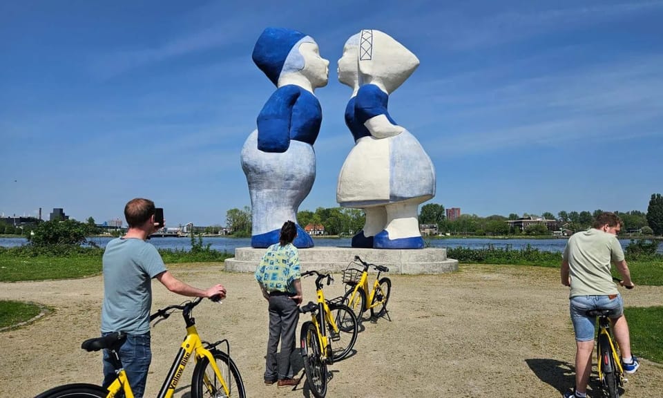 Amsterdam: Zaanse Schans E-Bike Tour with Windmills & Cheese - From Yellow Bike to the Countryside: The Route in Plain Terms