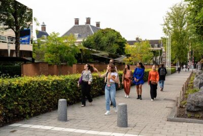 Anne Frank and Jewish Quarter Amsterdam Private Walking Tour - Meet at the Jewish Historical Museum (and start with the right orientation)