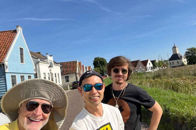 Best of Dutch Countryside: Giethoorn, Windmills, Secret Villages - Giethoorn and the Bovenwijde lake: the canal cruise that makes the day worth it