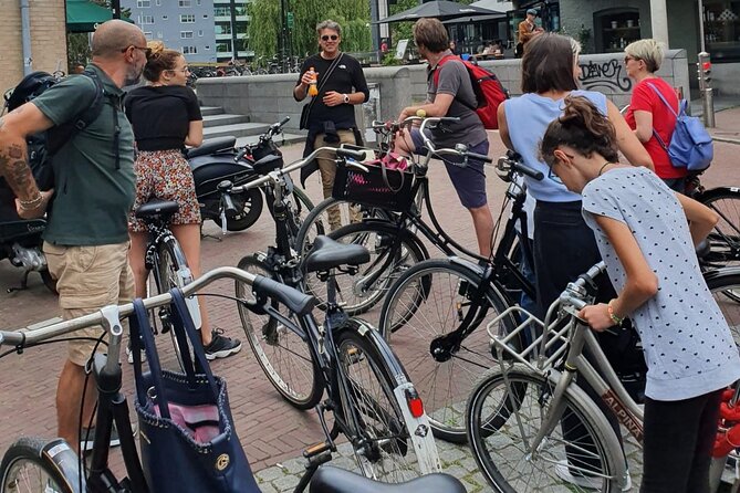 Bike tour in Amsterdam with an Italian guide - Italian guide energy: why this tour works even if you hate long lectures