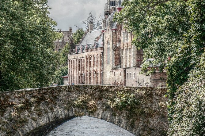 Bruges Tour from Amsterdam - Free Time for Beer, Chocolate, and Shopping Without a Rushed Script