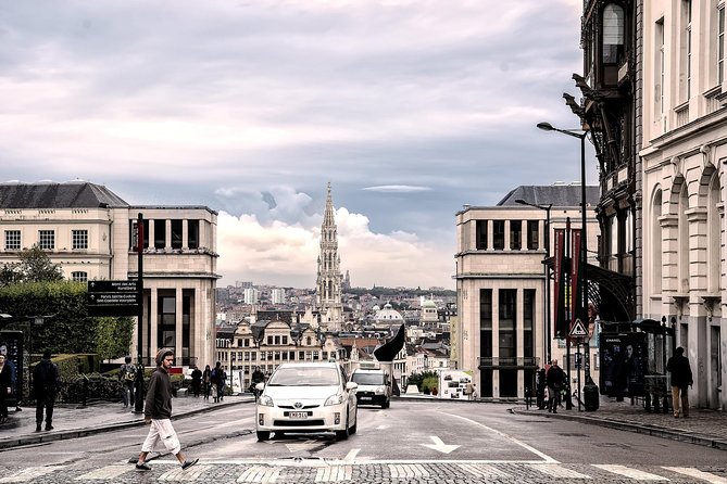 Brussels City Tour: Day Trip from Amsterdam - St. Michael and St. Gudula Cathedral: Gothic focus and photo moments
