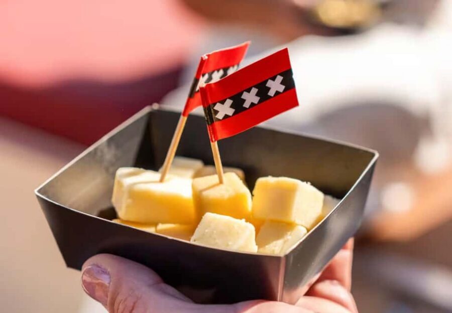 CHEESE AND DRINKS TOUR: A TASTE OF AMSTERDAM ON THE CANALS - Key things I’d circle before you go