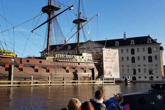 Classic Salonboat Tour in Amsterdam Including Cheese and Wine - A classic salonboat on the canals: what the ride feels like