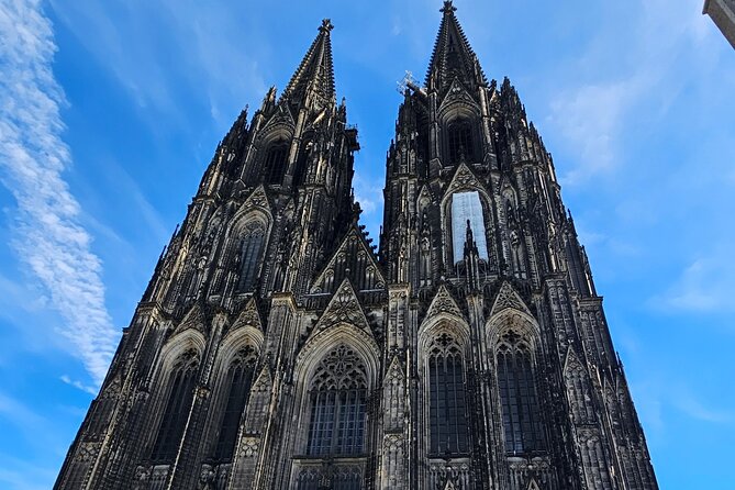 Cologne Small-Group Day Tour from Amsterdam - Old Town by the Rhine: Markets, Cafes, and River Views