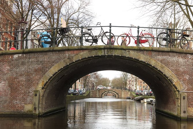 Countryside of Amsterdam Private tour - Volendam on the dike: seafood, stories, and a real working coastal feel