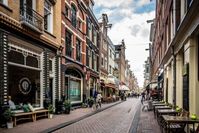Cursed Houses of Jordaan: Self-Guided Mystery Walk in Amsterdam - Westerkerk Start to Bloemgracht Finish: How the Route Works