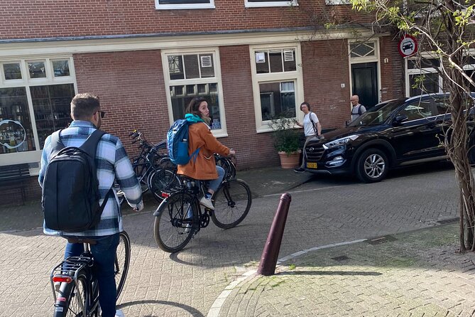 Daily group bike tour in Spanish. - Key Highlights You’ll Care About