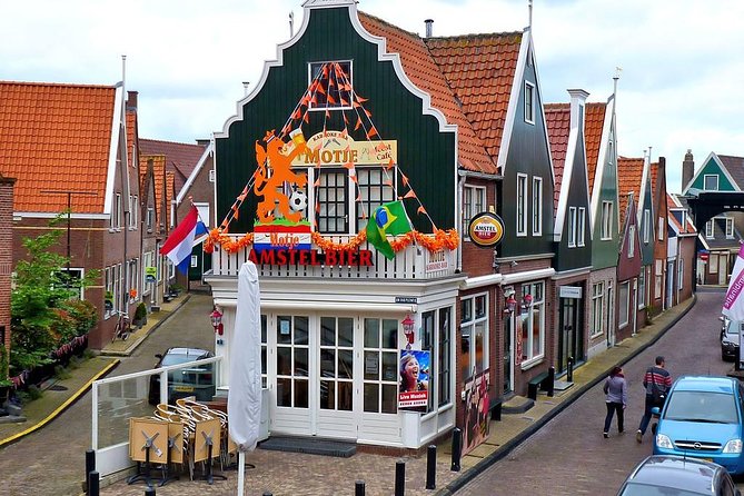 Day Trip from Amsterdam to Zaanse Schans Windmills and Volendam - Price and Value: Is $505.73 Per Person Worth It?