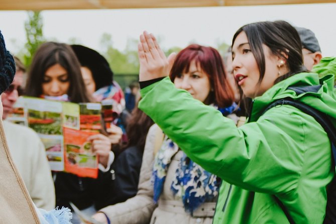 Day Trip to Keukenhof Gardens from Amsterdam with Tour Guide - Your 3 Hours to Explore: What Free Time Feels Like Here