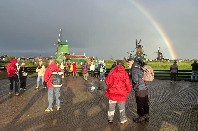 Daytrip Tour from Amsterdam to Zaanse Schans and Giethoorn - Should You Book This Tour?