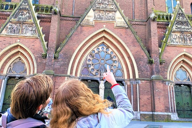 Discover Amsterdam's city center in this Outside Escape game tour - Practical tips so you don’t lose momentum